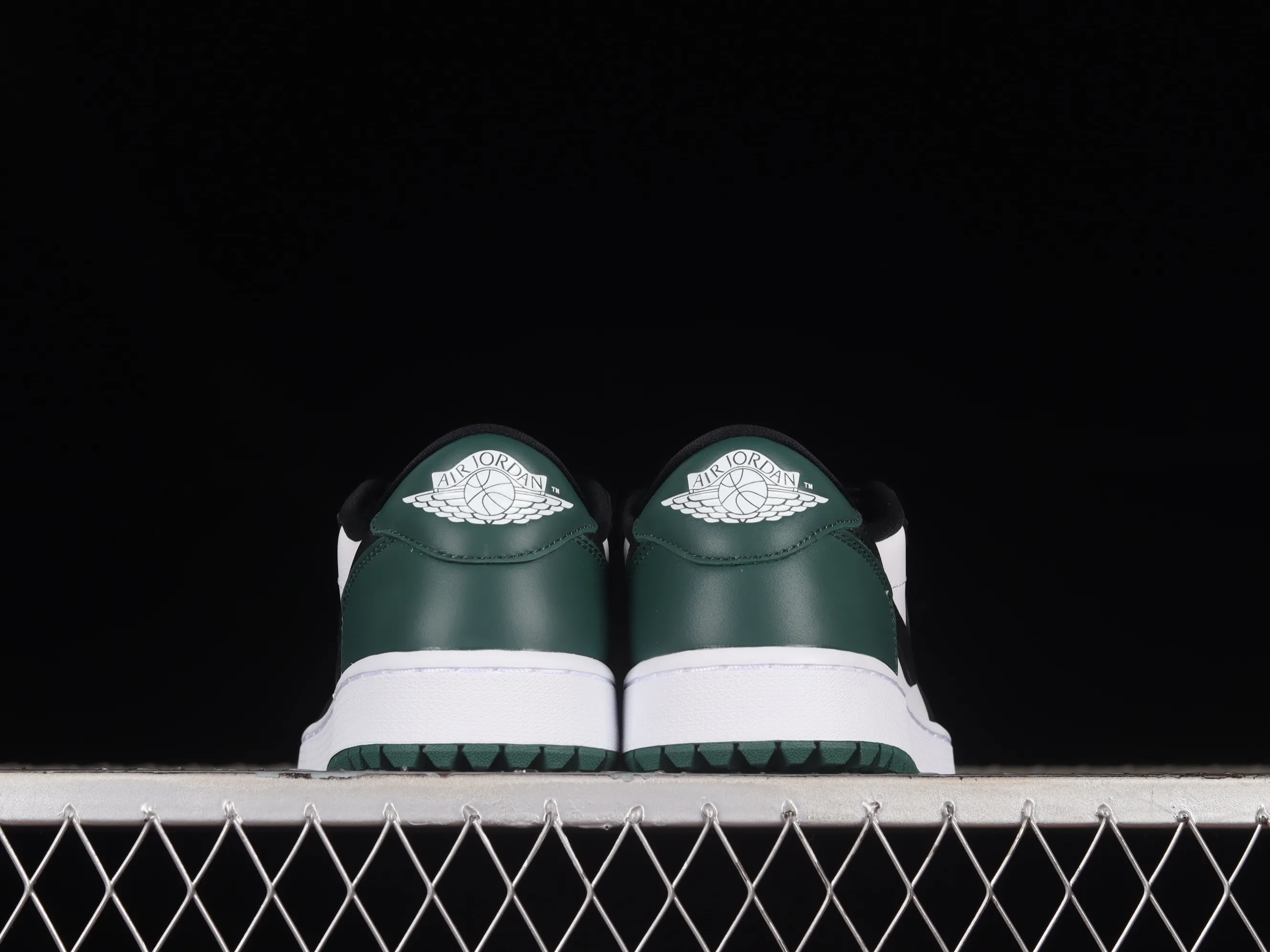 All categories Air Jordan Jordan series basketball shoes Air Jordan 1 Low G version pure original Air Jordan 1 Low Golf "Noble Green" AJ1 Joe 1 new golf version white green DD9315-107